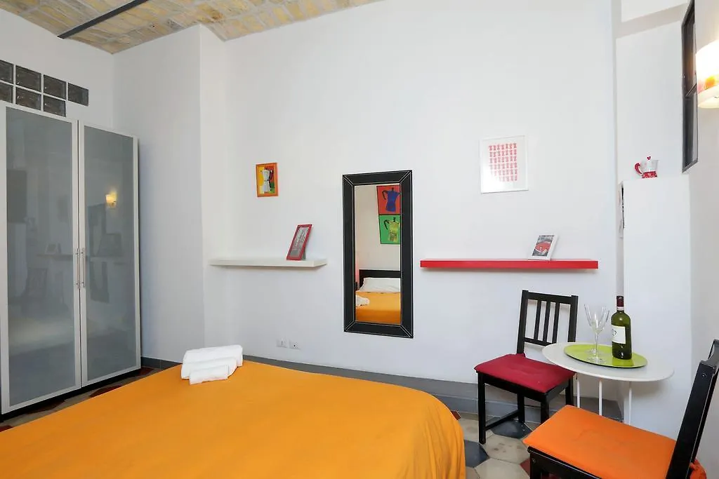 Mok'House Apartments Rome 0*,